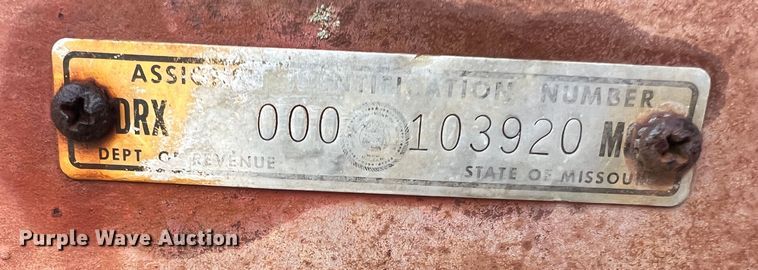 image for item MM9282 Tank trailer