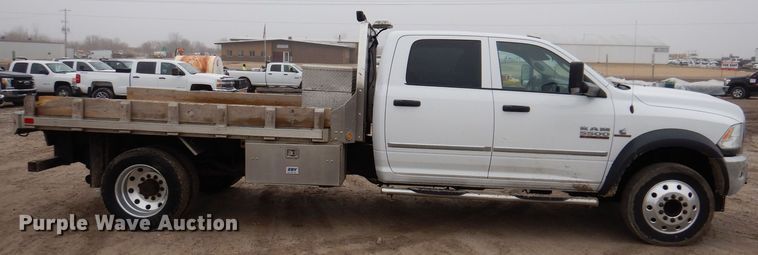 image for item MO9544 2017 Dodge Ram 5500HD  Crew Cab flatbed truck