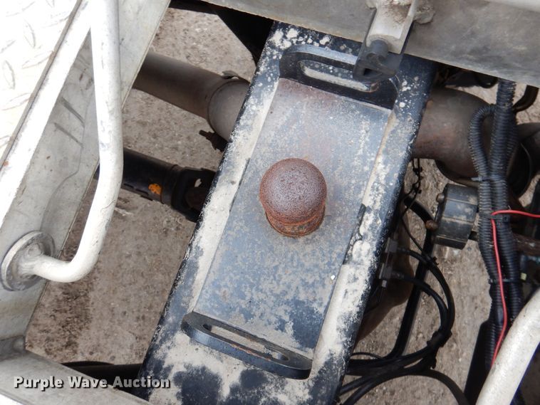 image for item MO9544 2017 Dodge Ram 5500HD  Crew Cab flatbed truck