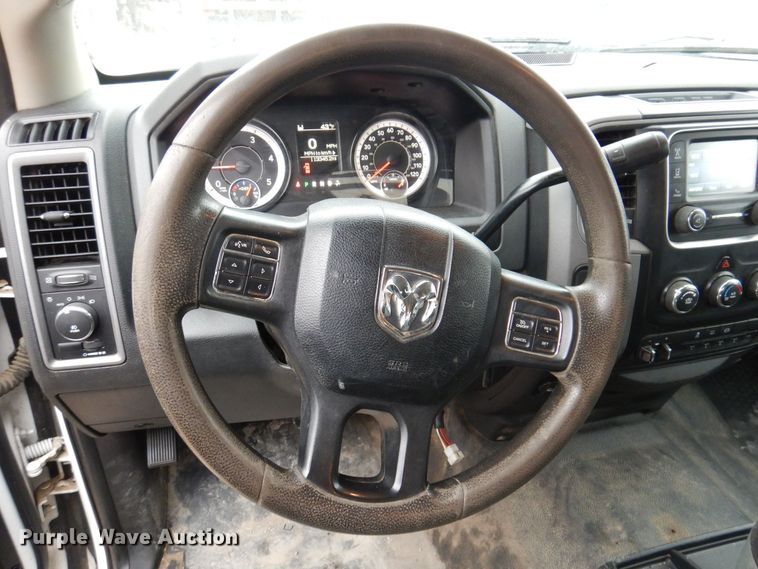 image for item MO9544 2017 Dodge Ram 5500HD  Crew Cab flatbed truck