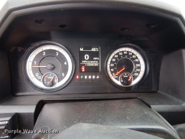 image for item MO9544 2017 Dodge Ram 5500HD  Crew Cab flatbed truck