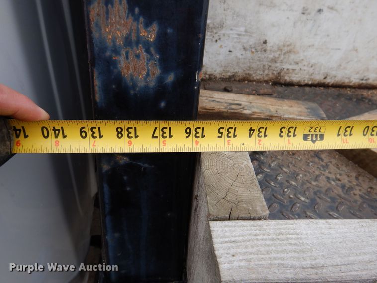 image for item MO9545 2014 Dodge Ram 5500HD  Crew Cab flatbed truck