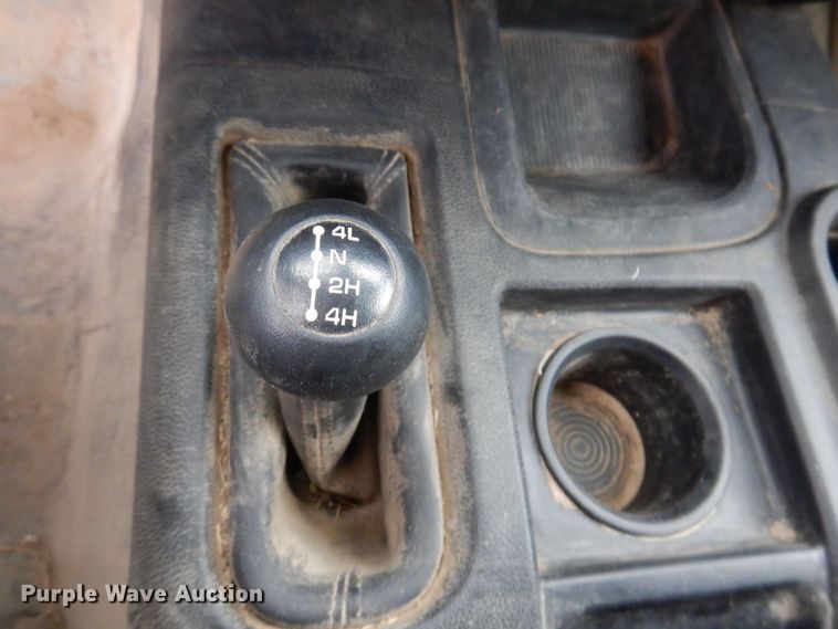 image for item MO9545 2014 Dodge Ram 5500HD  Crew Cab flatbed truck