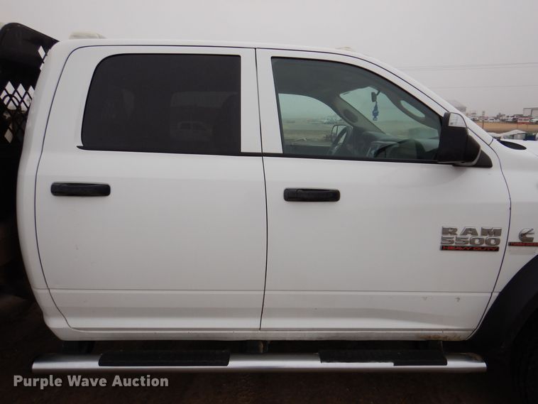 image for item MO9545 2014 Dodge Ram 5500HD  Crew Cab flatbed truck