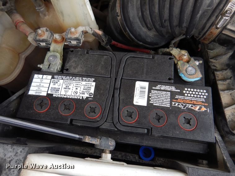 image for item MO9545 2014 Dodge Ram 5500HD  Crew Cab flatbed truck