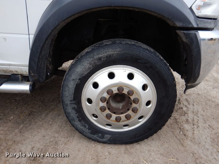 image for item MO9545 2014 Dodge Ram 5500HD  Crew Cab flatbed truck