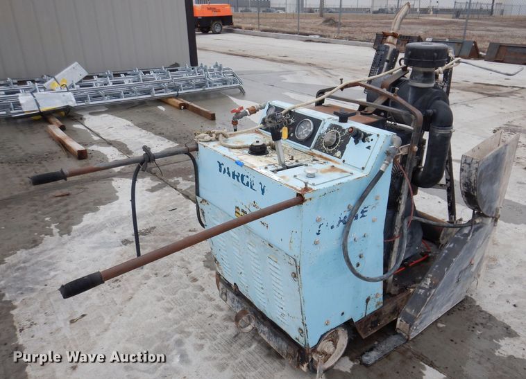 image for item MO9559 Target Pro 65  concrete saw