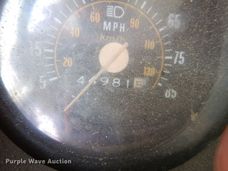 image for item MO9564 1982 GMC 7000  bucket truck