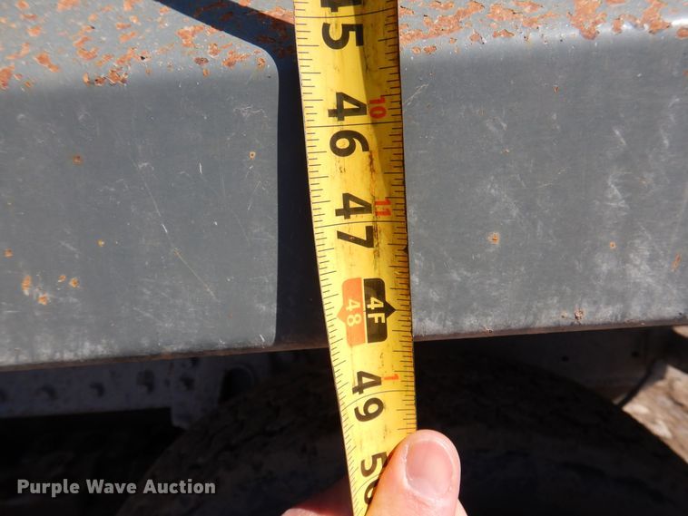 image for item MO9575 2004 Kenworth T800  dump truck