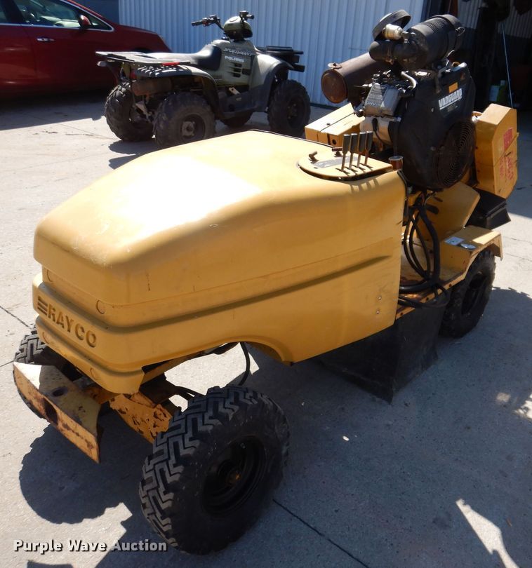 image for item MO9578 2005 Rayco RG1361  stump grinder