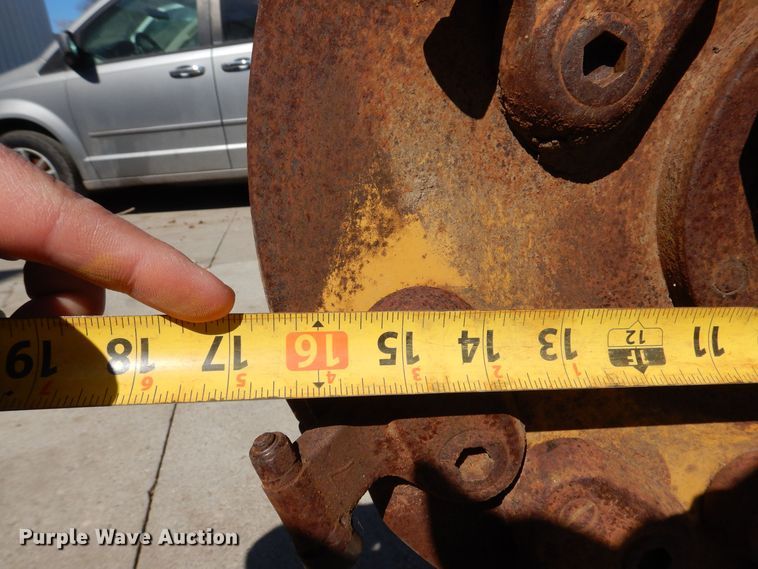 image for item MO9578 2005 Rayco RG1361  stump grinder