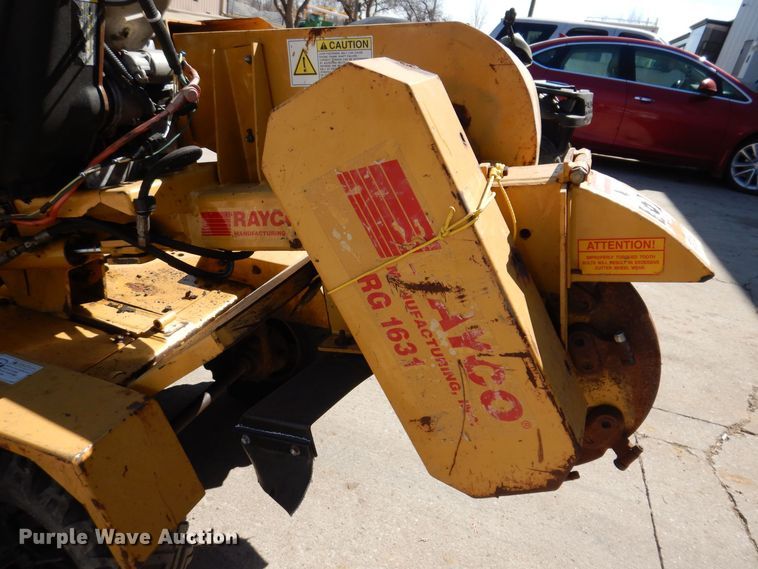 image for item MO9578 2005 Rayco RG1361  stump grinder