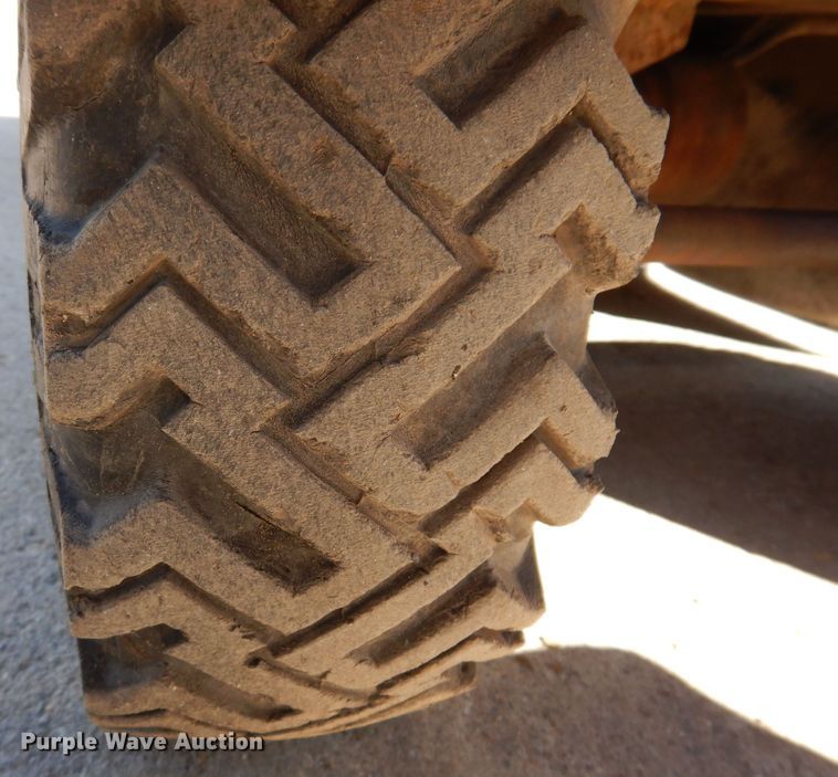 image for item MO9578 2005 Rayco RG1361  stump grinder