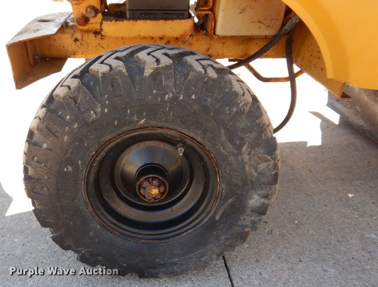 image for item MO9578 2005 Rayco RG1361  stump grinder