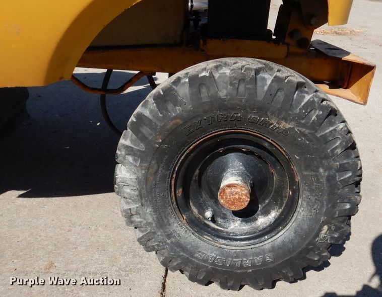 image for item MO9578 2005 Rayco RG1361  stump grinder