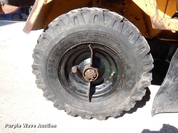 image for item MO9578 2005 Rayco RG1361  stump grinder