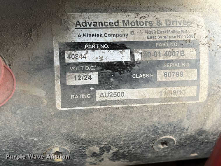 image for item MQ9870 2014 Genie GS-3246  scissor lift