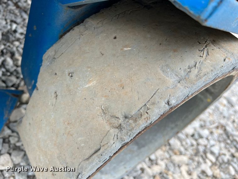 image for item MQ9870 2014 Genie GS-3246  scissor lift