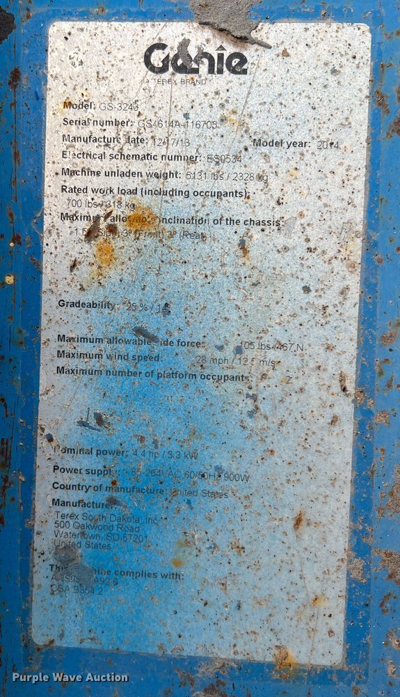 image for item MQ9870 2014 Genie GS-3246  scissor lift
