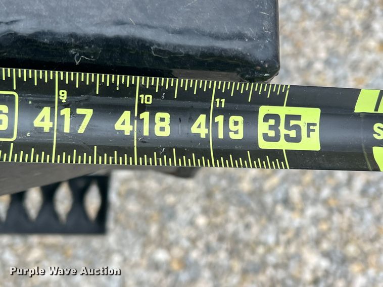 image for item MQ9871 2020 PJ  equipment trailer