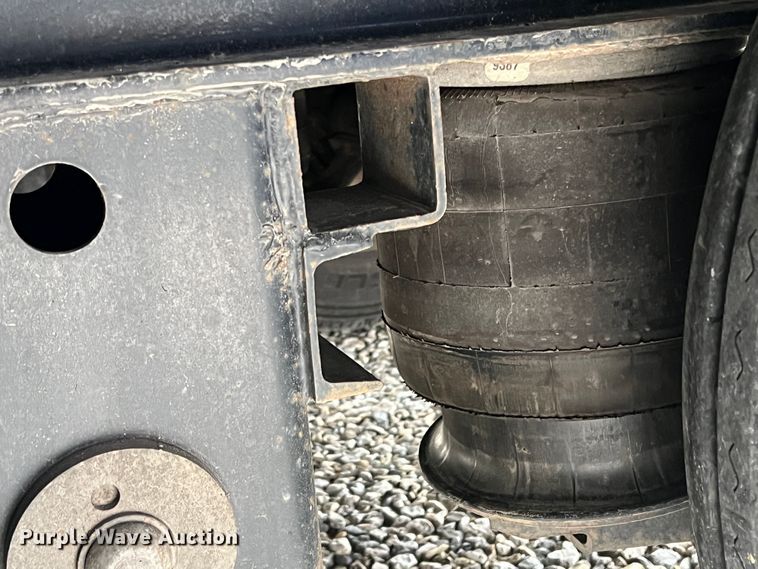 image for item MQ9871 2020 PJ  equipment trailer