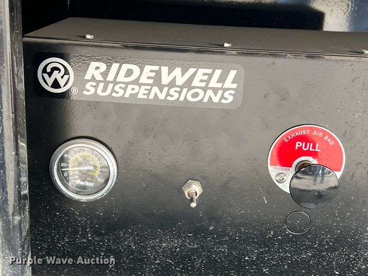 image for item MQ9871 2020 PJ  equipment trailer