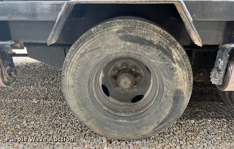 image for item MQ9871 2020 PJ  equipment trailer