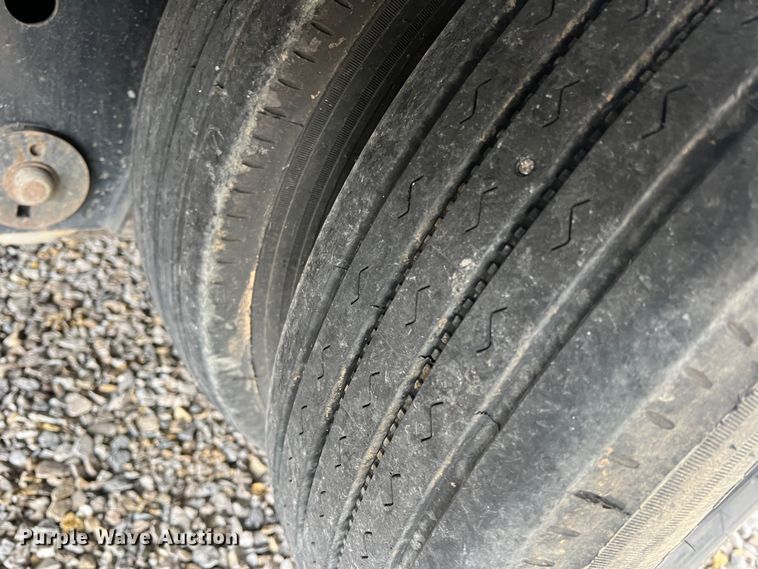 image for item MQ9871 2020 PJ  equipment trailer