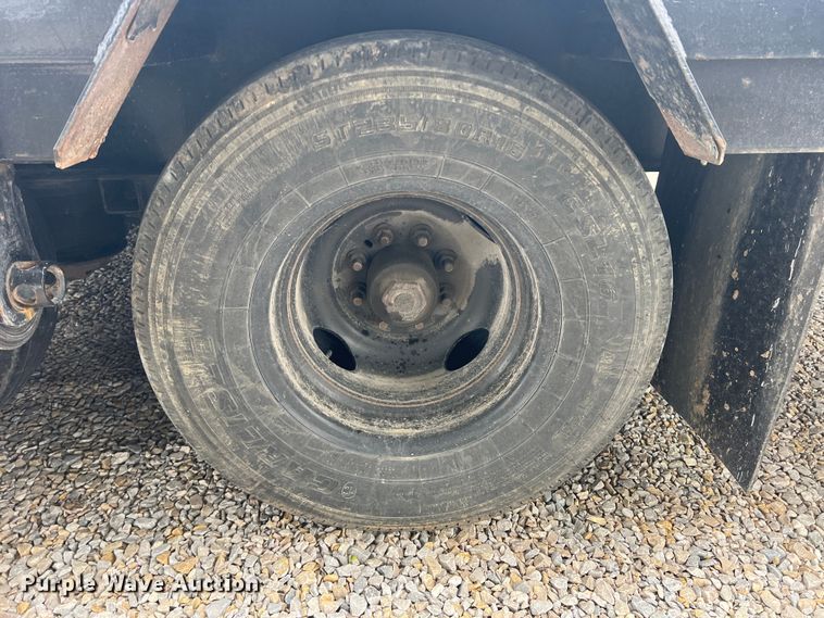 image for item MQ9871 2020 PJ  equipment trailer