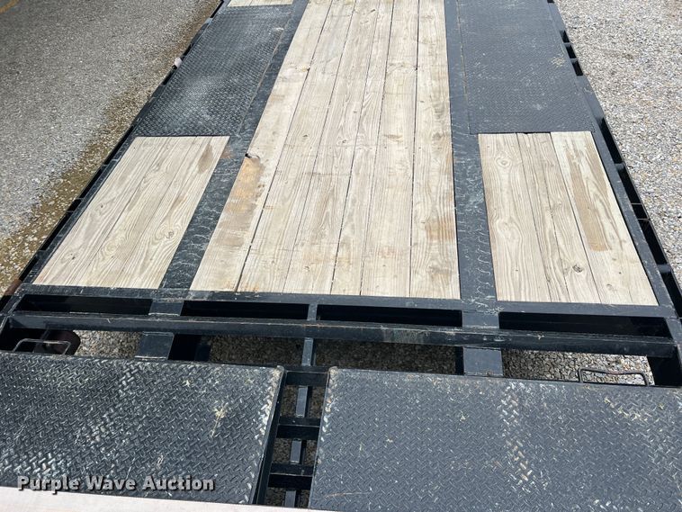 image for item MQ9871 2020 PJ  equipment trailer