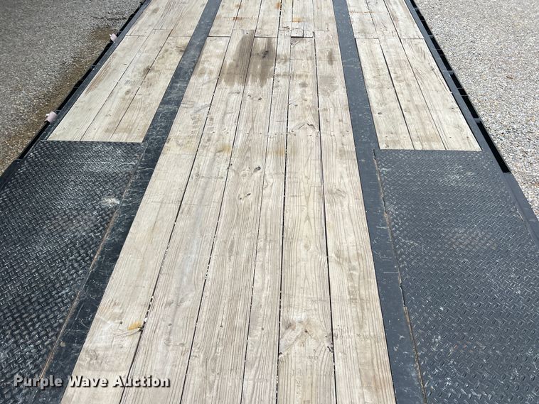 image for item MQ9871 2020 PJ  equipment trailer