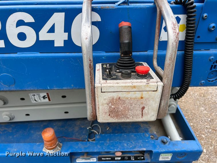 image for item MQ9872 1999 Genie GS2646  scissor lift