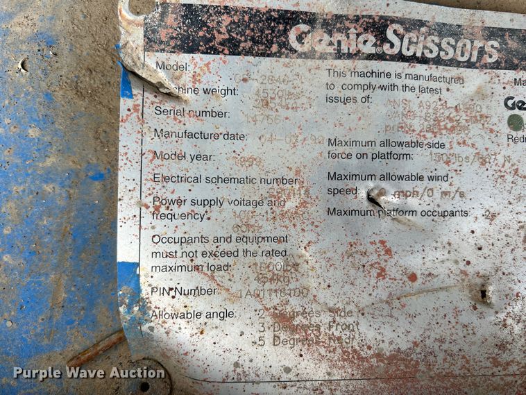 image for item MQ9872 1999 Genie GS2646  scissor lift