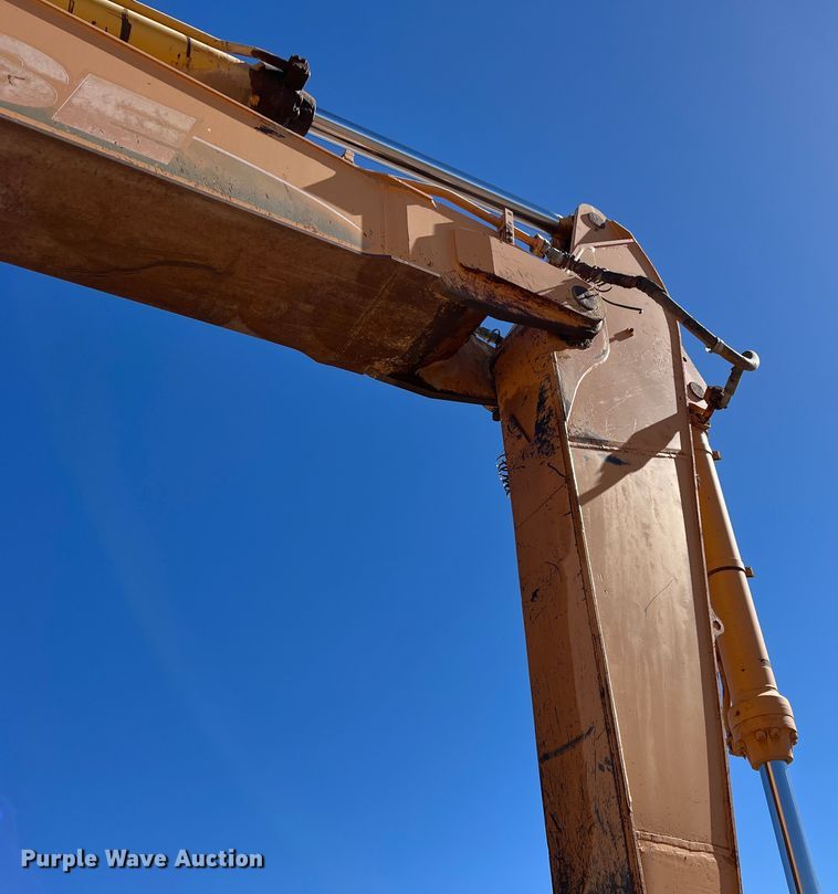 image for item MQ9881 2002 Case CX800  excavator