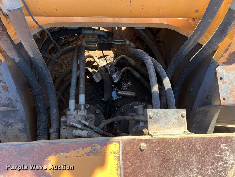 image for item MQ9881 2002 Case CX800  excavator