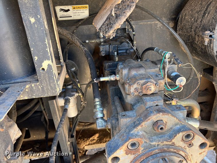 image for item MQ9881 2002 Case CX800  excavator