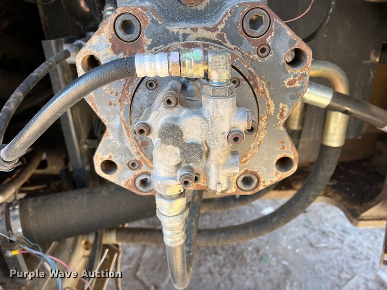 image for item MQ9881 2002 Case CX800  excavator