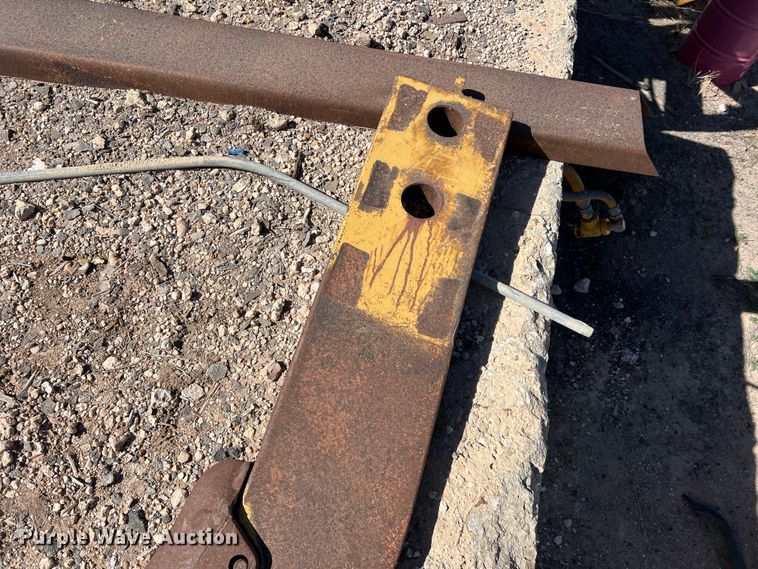 image for item MQ9881 2002 Case CX800  excavator