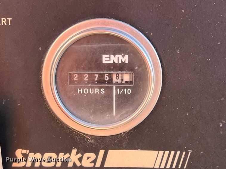 image for item MQ9883 1998 Snorkel ATB60ALCU  boom lift