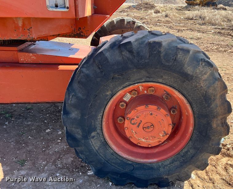 image for item MQ9883 1998 Snorkel ATB60ALCU  boom lift