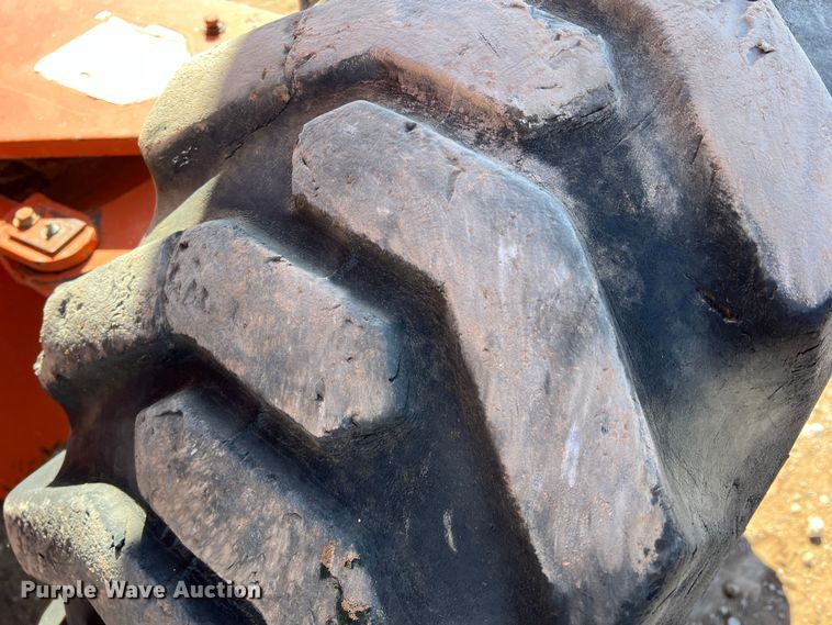 image for item MQ9883 1998 Snorkel ATB60ALCU  boom lift