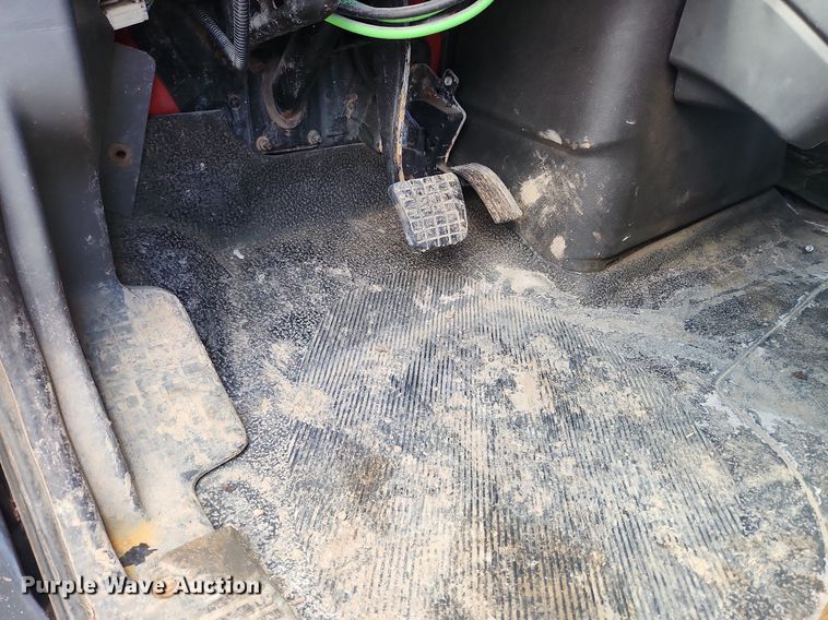 image for item MW9559 2008 International WorkStar 7400  flatbed truck