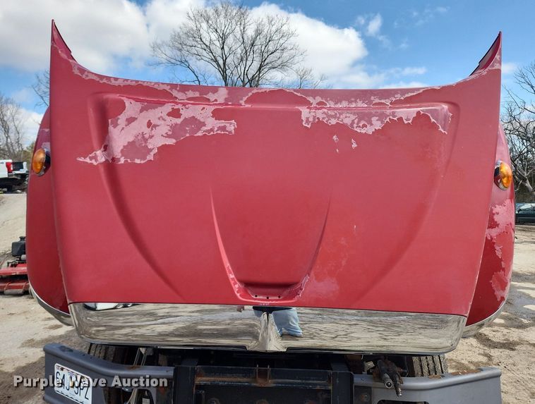 image for item MW9559 2008 International WorkStar 7400  flatbed truck