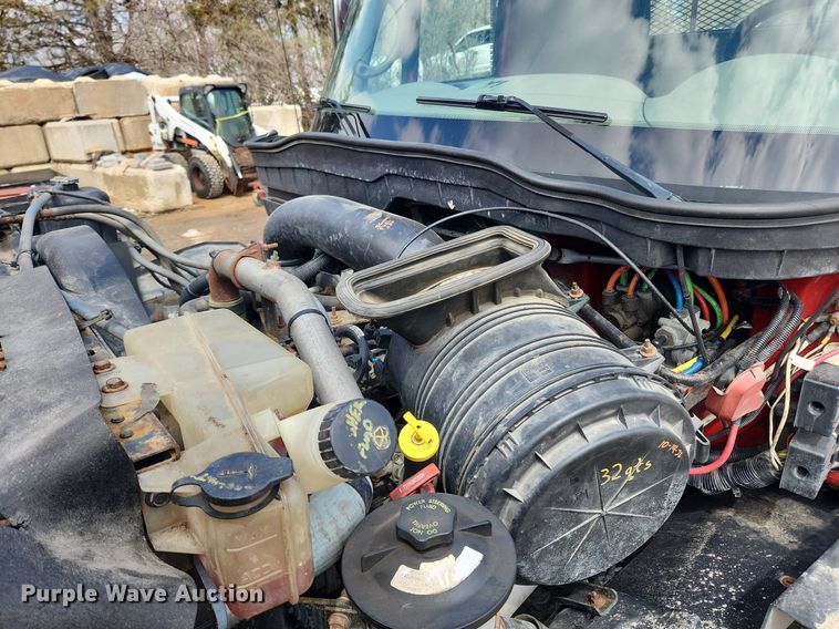 image for item MW9559 2008 International WorkStar 7400  flatbed truck