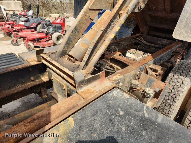 image for item MW9559 2008 International WorkStar 7400  flatbed truck