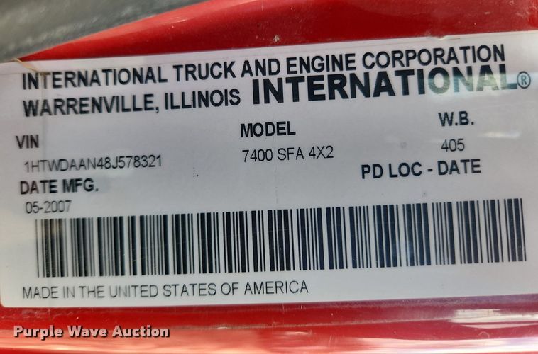 image for item MW9559 2008 International WorkStar 7400  flatbed truck