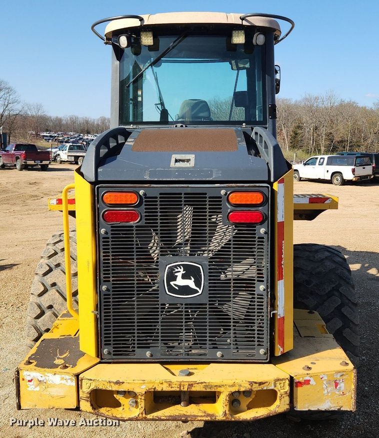 image for item MW9564 2013 John Deere 544K  wheel loader