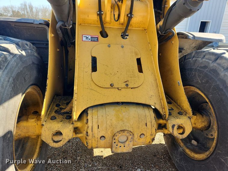 image for item MW9564 2013 John Deere 544K  wheel loader