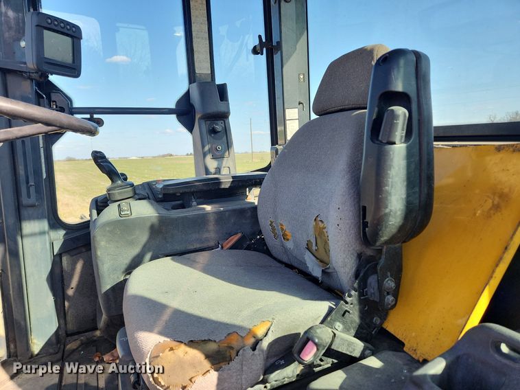 image for item MW9564 2013 John Deere 544K  wheel loader