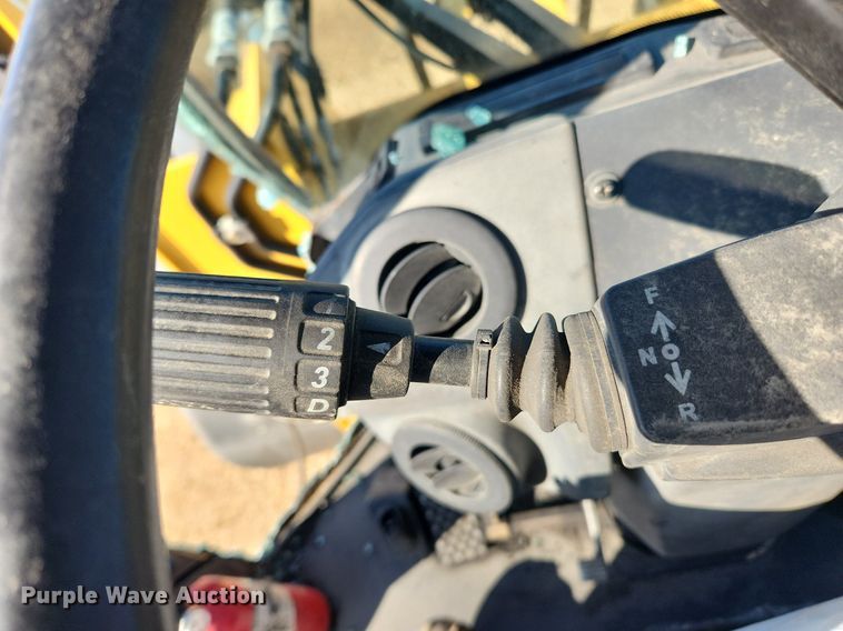 image for item MW9564 2013 John Deere 544K  wheel loader